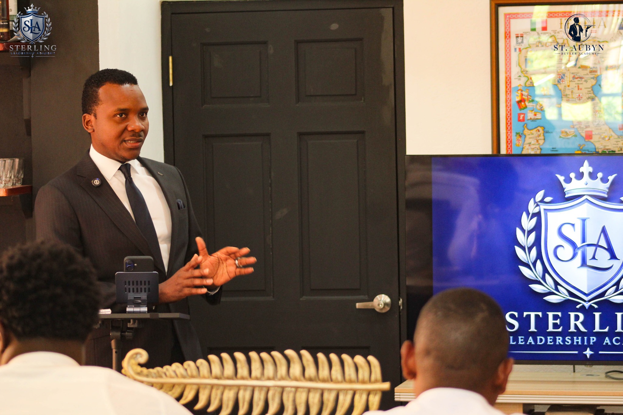 Facilitator leading a Sterling leadership session